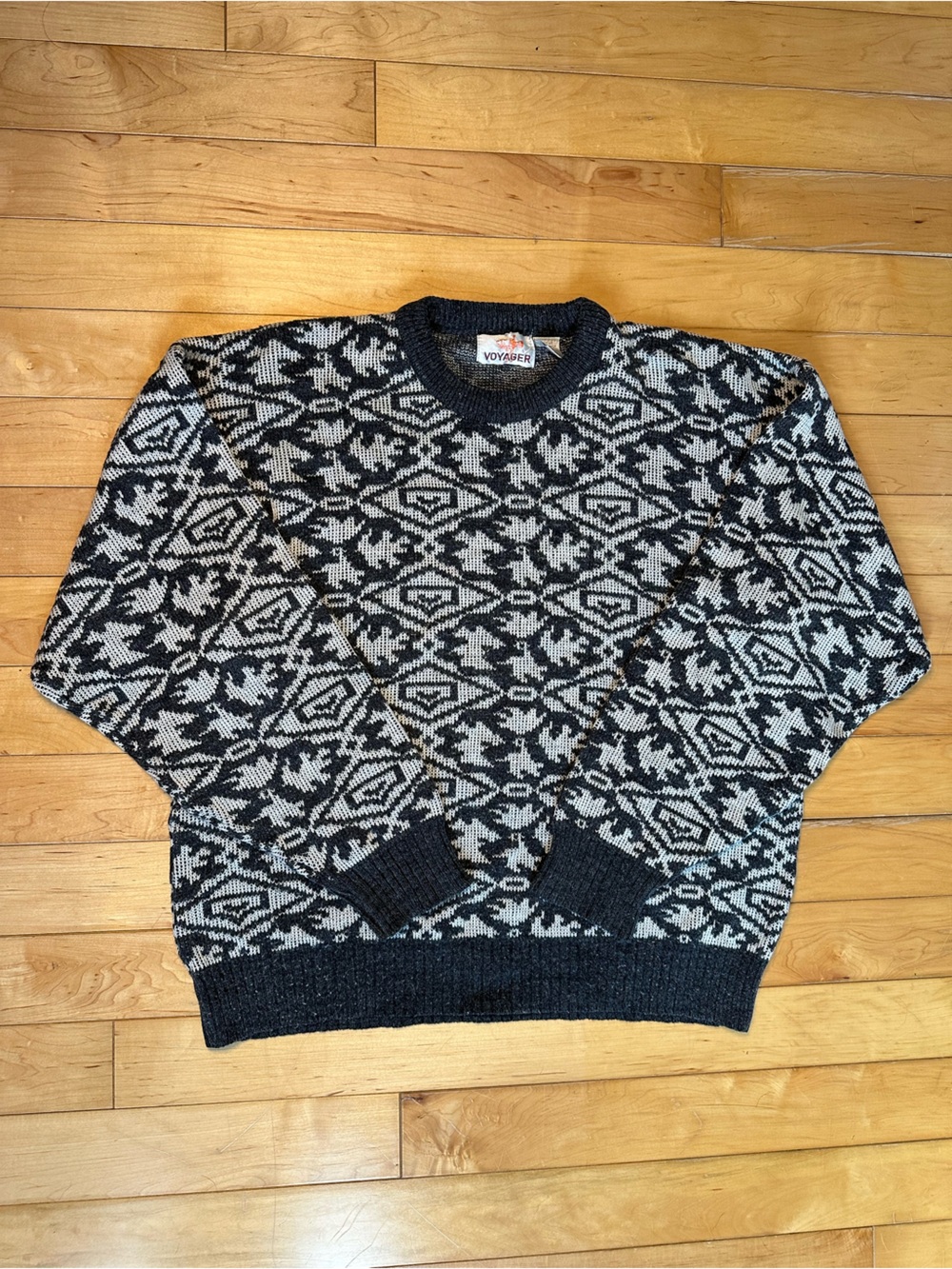 Black & Cream Voyager Knit Sweater - Cozy Patterned Pullover